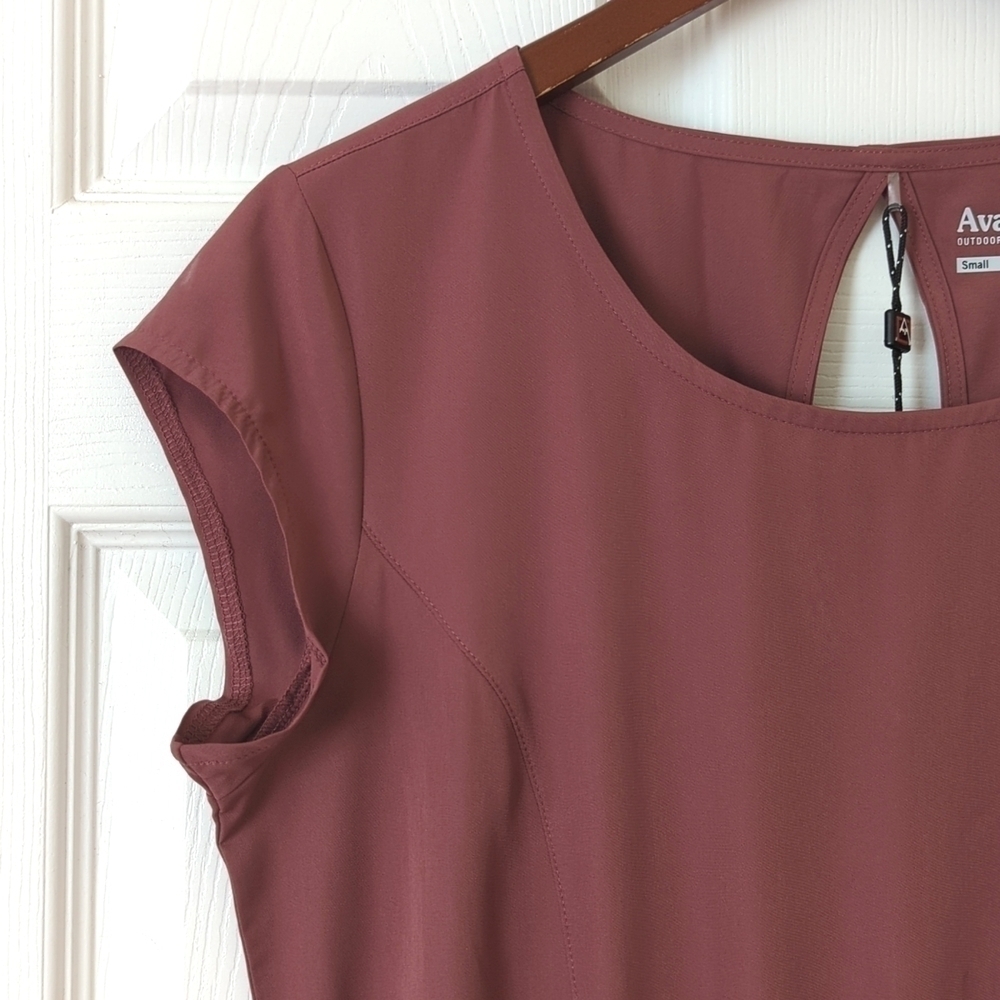 Avalanche Candace Short Sleeve Round Neck Keyhole Back Mini Dress Dark Pink S — image 4 of 8
